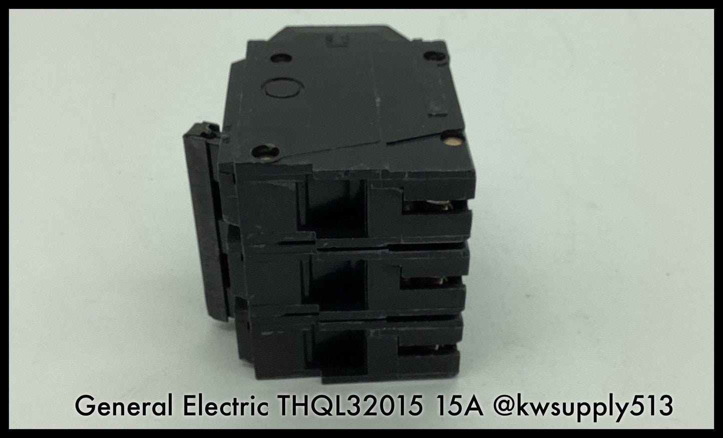 THQL32015 ~ General Electric THQL32015 GE 15A 3pole 240V Plug in Type-THQL MCCB