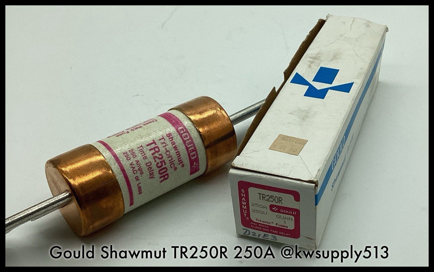 TR250R~Gould Shawmut TR250R 250A 250V Class RK5 Tri-onic Time Delay Fuse Surplus