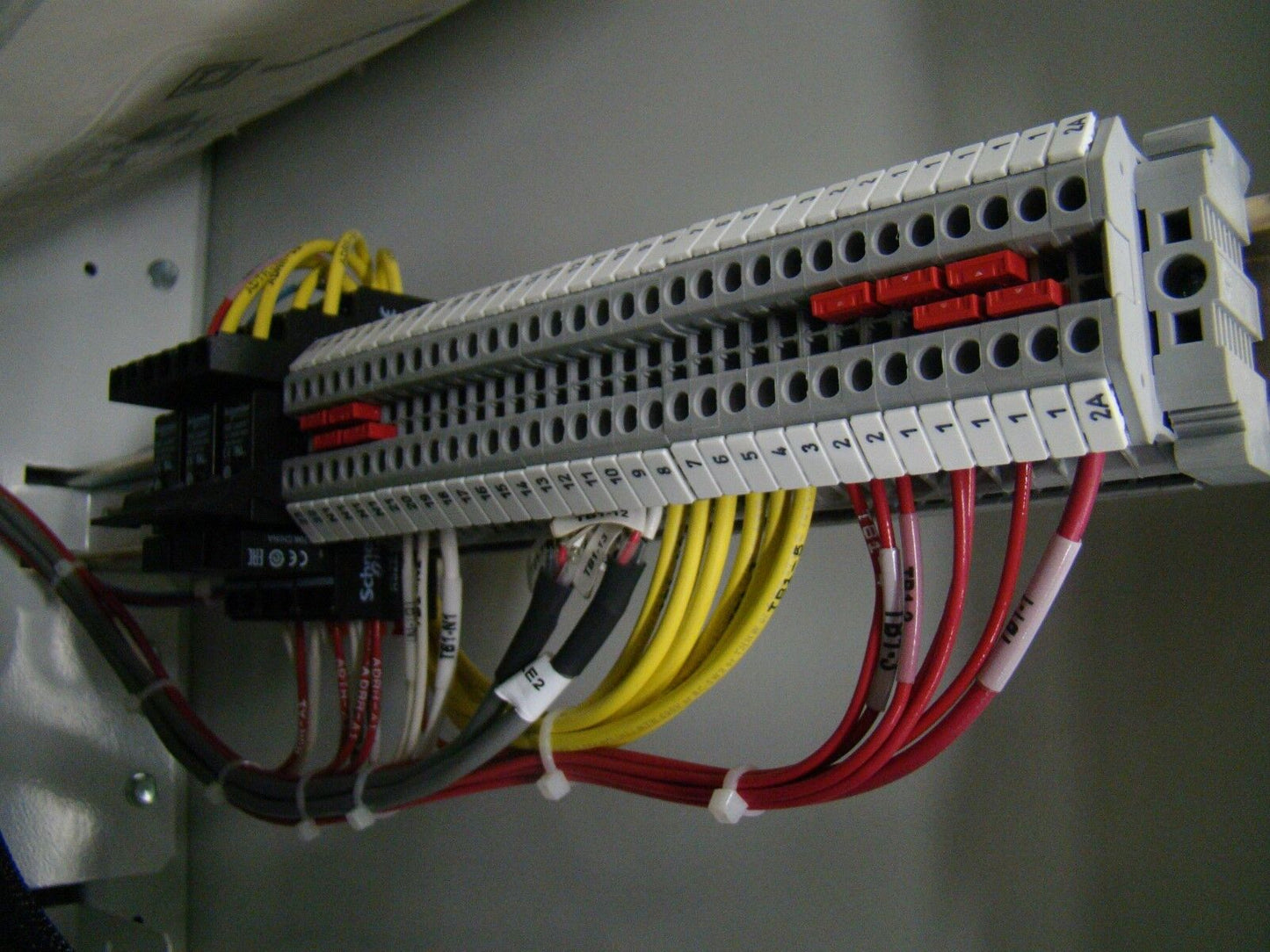Process Enclosed Drive Controller-ATV660U55T4N2GNWAAN
