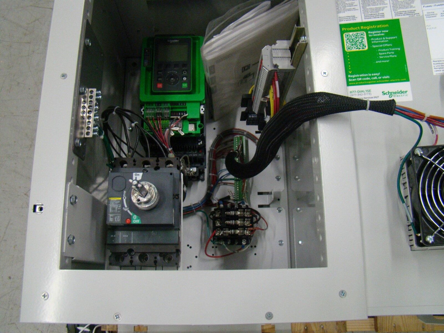 Process Enclosed Drive Controller-ATV660U55T4N2GNWAAN