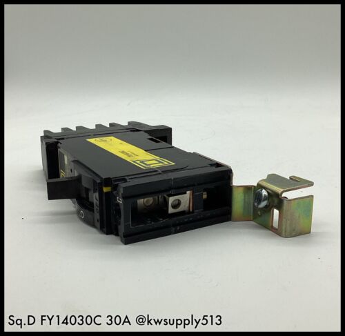 30A Circuit Breaker-FY14030C
