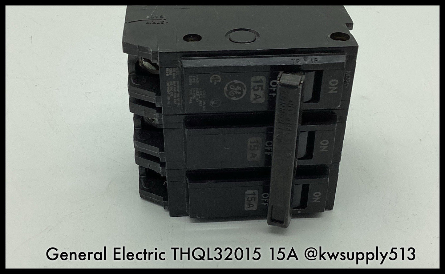 THQL32015 ~ General Electric THQL32015 GE 15A 3pole 240V Plug in Type-THQL MCCB