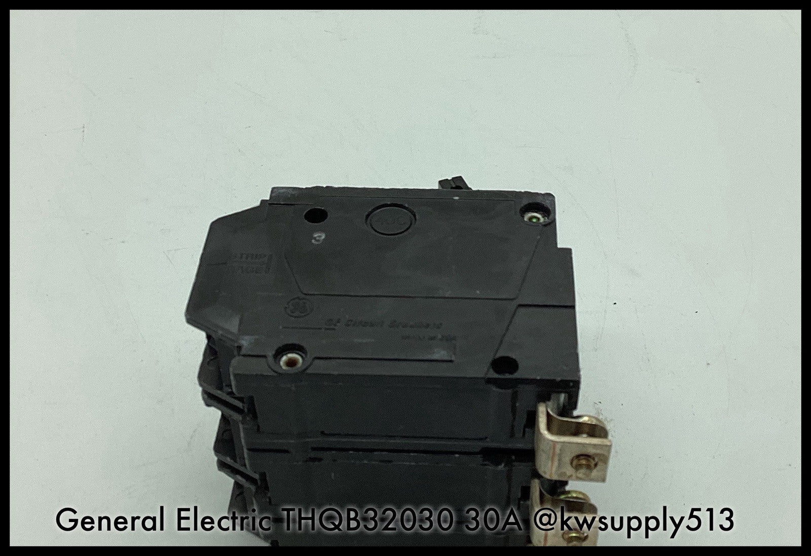 THQB32030 ~ General Electric GE THQB32030 30A240V 3P Type THQB Circuit Breaker