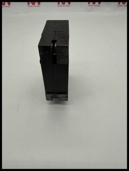 HOMT2020~Square D HOMT2020 20A 1P PH 120VAC 10KA Tandem Circuit Breaker-Used