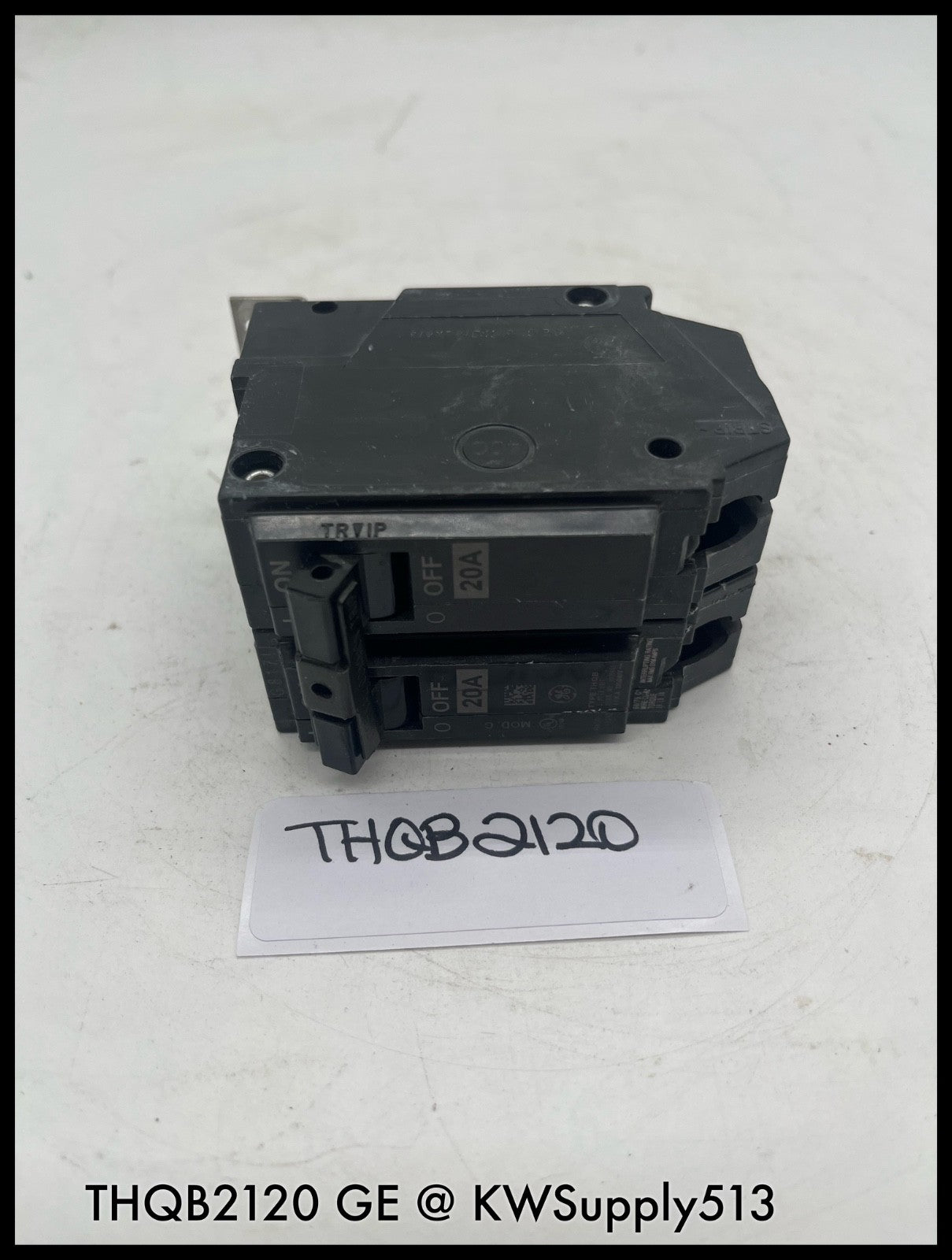 THQB2120~GE THQB2120 20A 2P 120/240Vac Circuit Breaker-Used