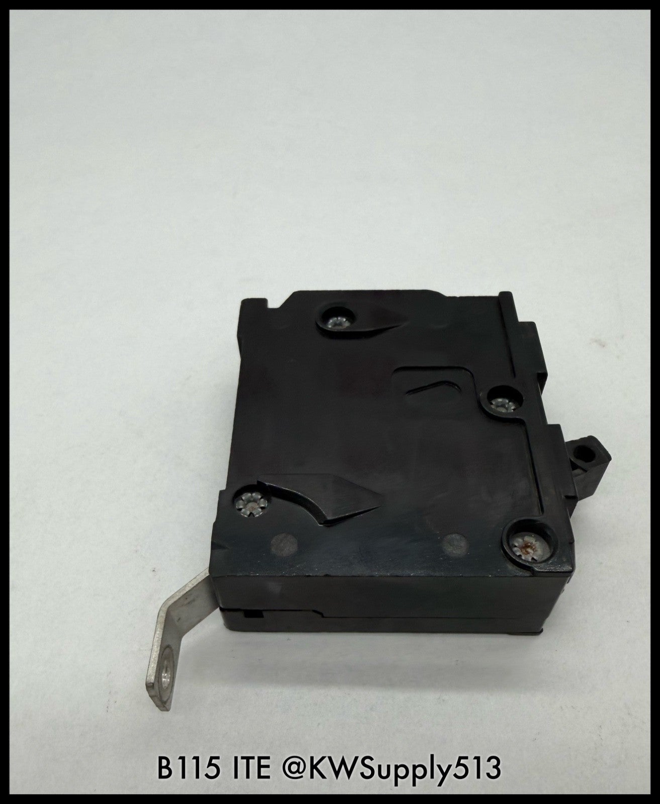B115~ITE B115 15A 1P 120/240VAC 60HZ 10KA MCCB-Used