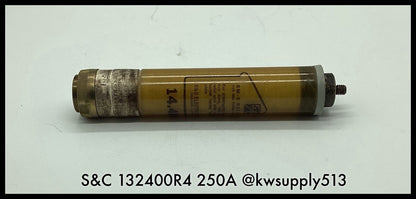 S&C 132400R-4 ~ S&C 132400R-4 250E Amp SM-5 Refill Unit 14.4kV  ~ Unused Surplus