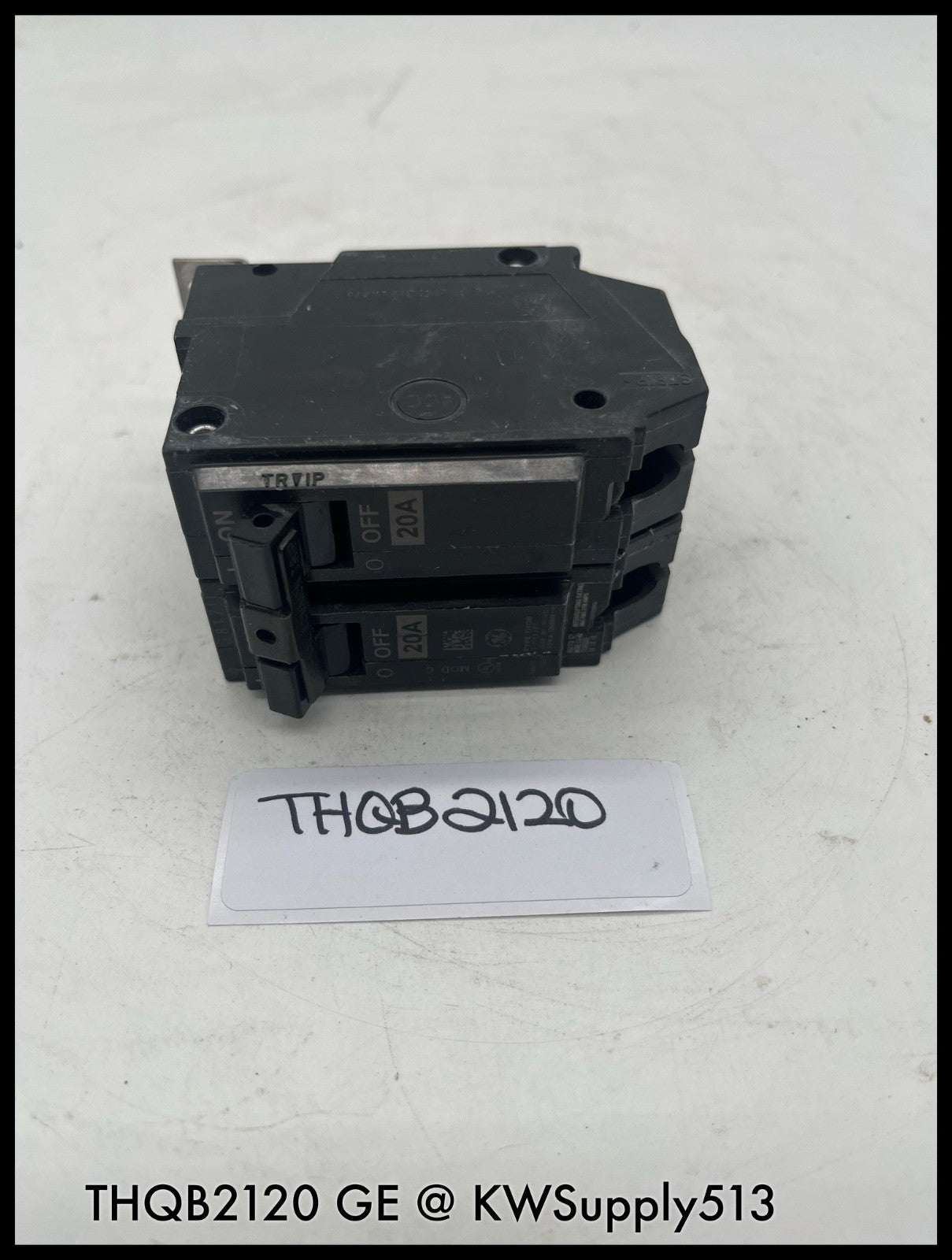 THQB2120~GE THQB2120 20A 2P 120/240Vac Circuit Breaker-Used