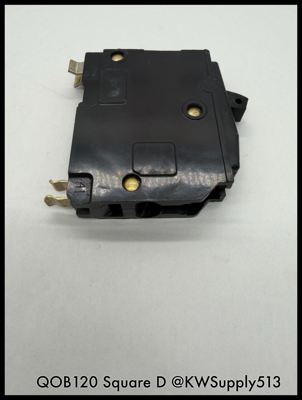 QOB120~Square D QOB120 20A 1P 120V Circuit Breaker-Used