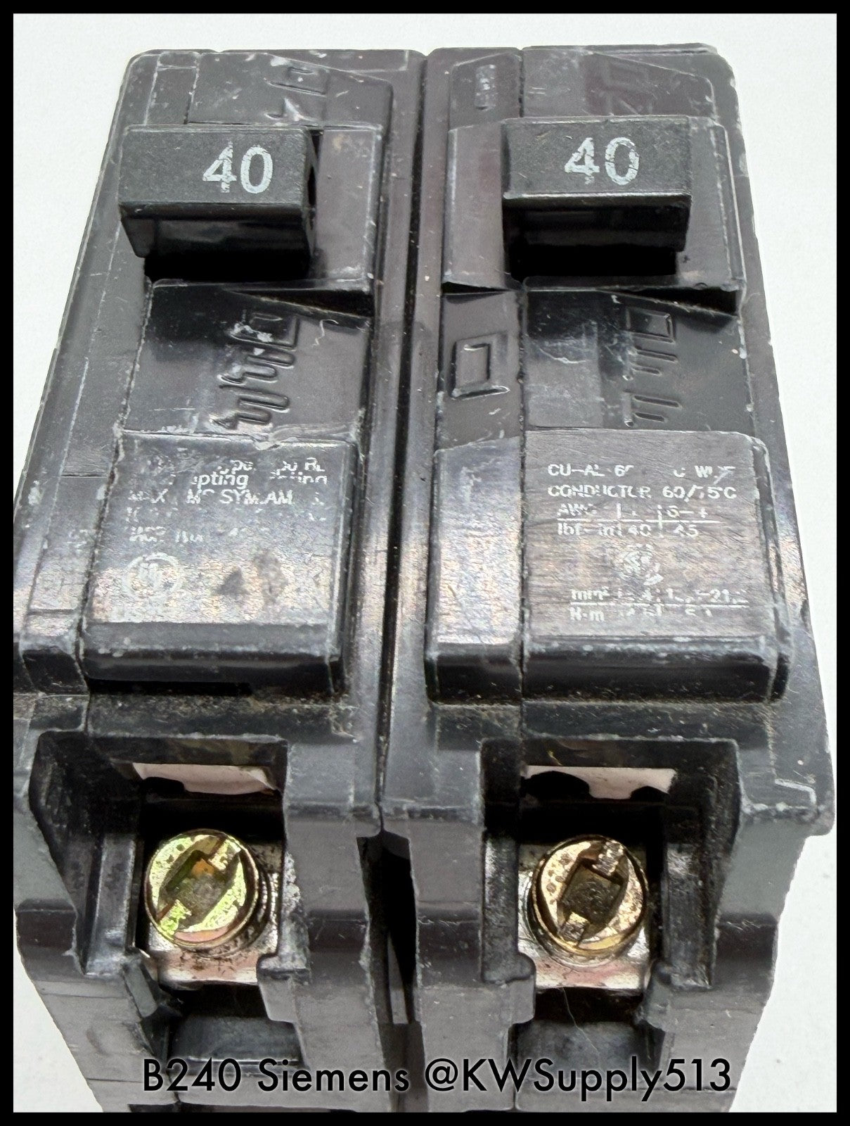 B240~Siemens B240 40A 2P 240VAC 10KA Circuit Breaker-Used