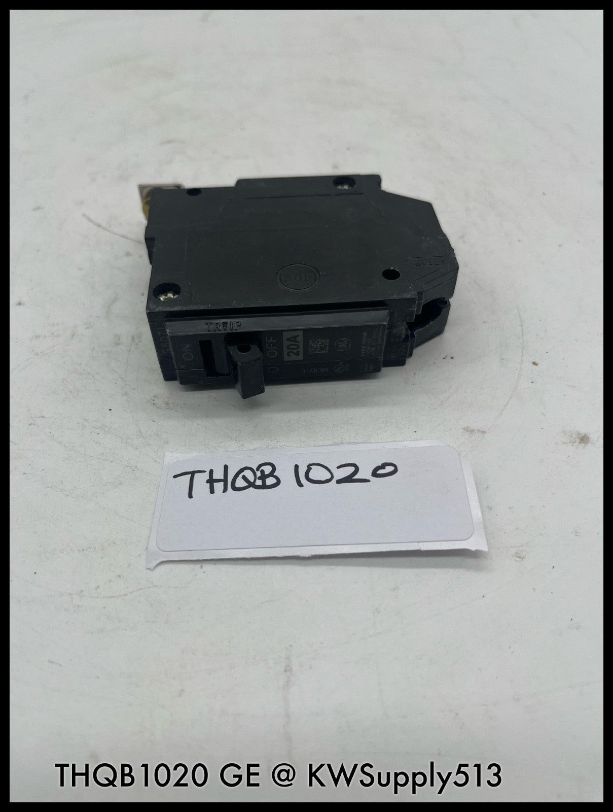 THQB1020~GE THQB1020 20A 1P 120/240V Circuit Breaker-Used